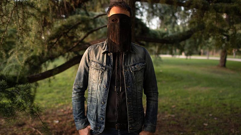 'Suburbia', un paseo por los territorios del vicio y la depravaci�n en Espa�a