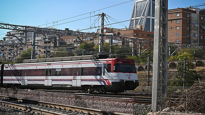 Los usuarios de Renfe pueden comprar desde este 1 de agosto los abonos gratuitos de Cercanías y Media Distancia