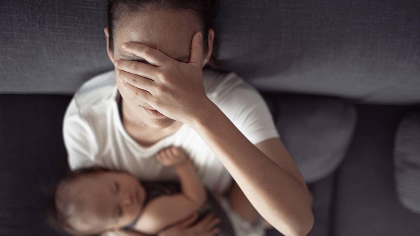 Estados Unidos aprueba por primera vez un medicamento oral contra la depresión posparto