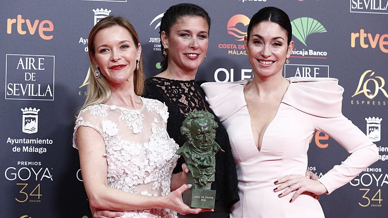 Pepa Flores, as� es su familia: dos hijas famosas, una hija 'desconocida' y dos nietos