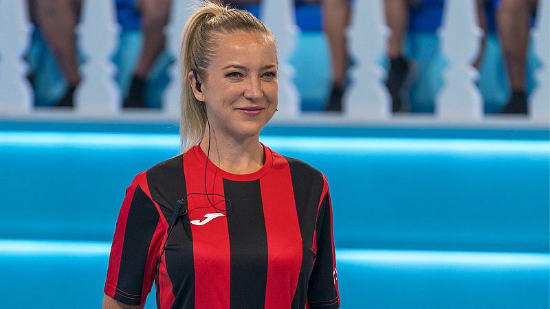 Asun Langa, árbitra de Grand Prix: es una pionera del arbitraje y sale en una famosísima película 