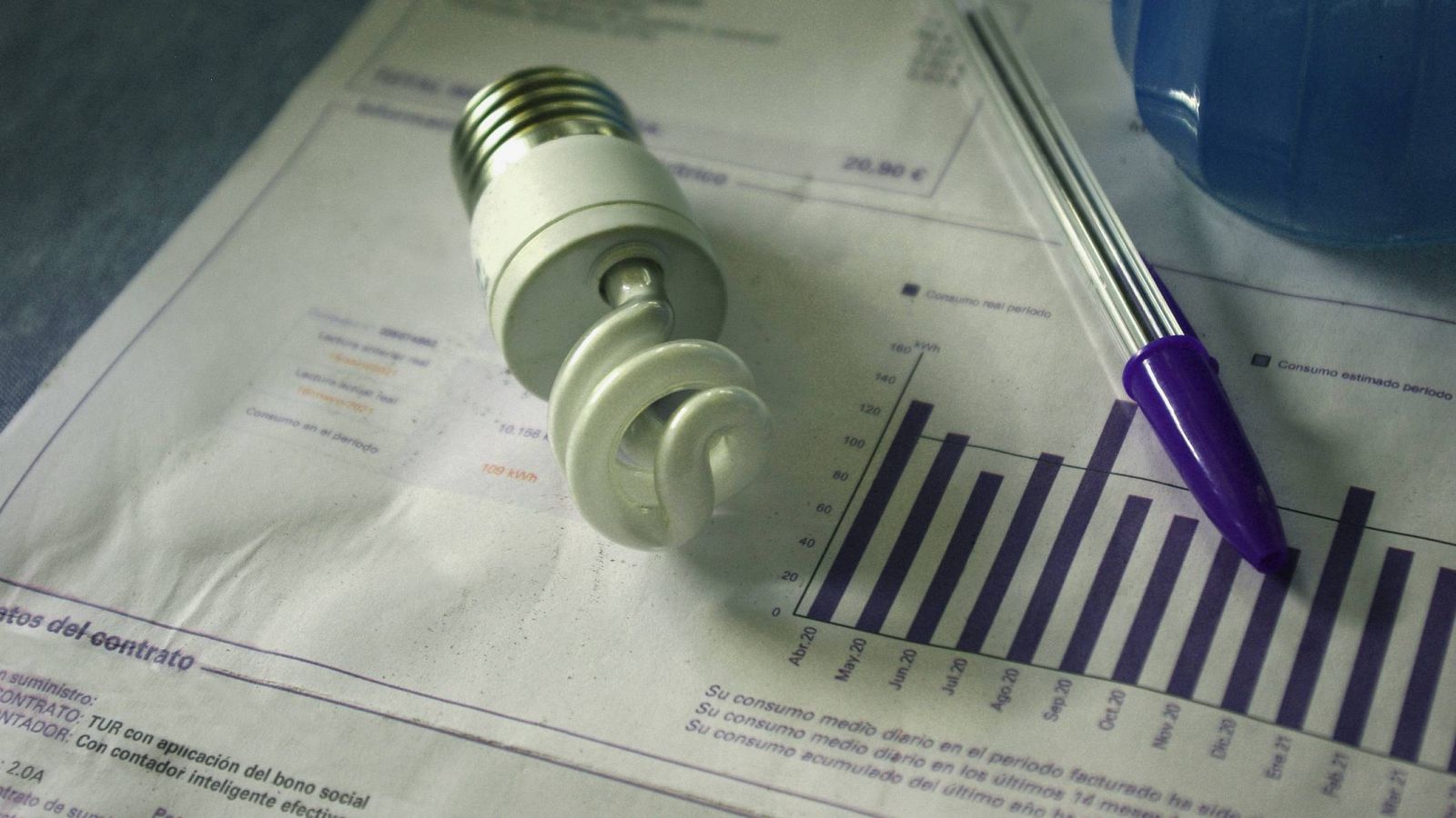 El vienes sube el precio de la luz un 8%