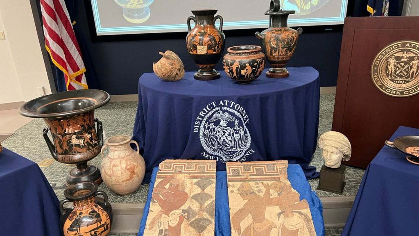 Italia repatría más de 250 piezas arqueológicas desde EE.UU.