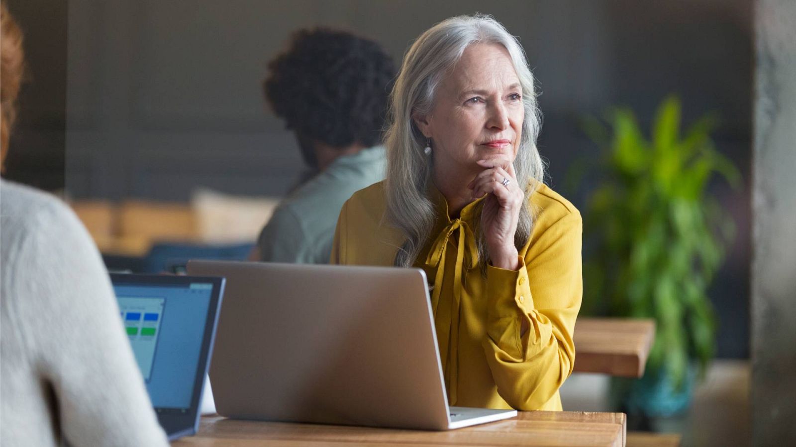 La edad real de jubilación llega por primera vez a los 65 años