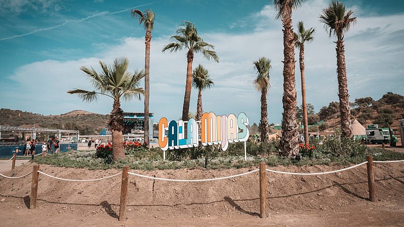Vuelve Cala Mijas, vuelve el verano infinito    