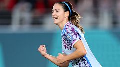 Aitana Bonmatí, Balón de oro del Mundial, cuenta la historia de su apellido