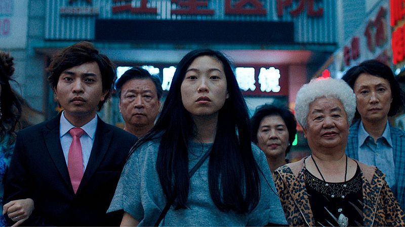 Arras en los premios 'indies' y es divertida y conmovedora: 'The Farewell' ahora gratis en RTVE Play
