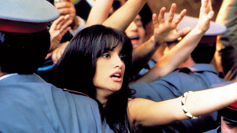 La Casa Real, Javier Bardem y Penélope Cruz, John Lennon: todos en una película. ¡Increíble, pero cierto!