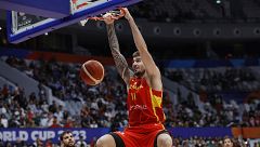 España maniata a Brasil y sella su pase a la segunda fase