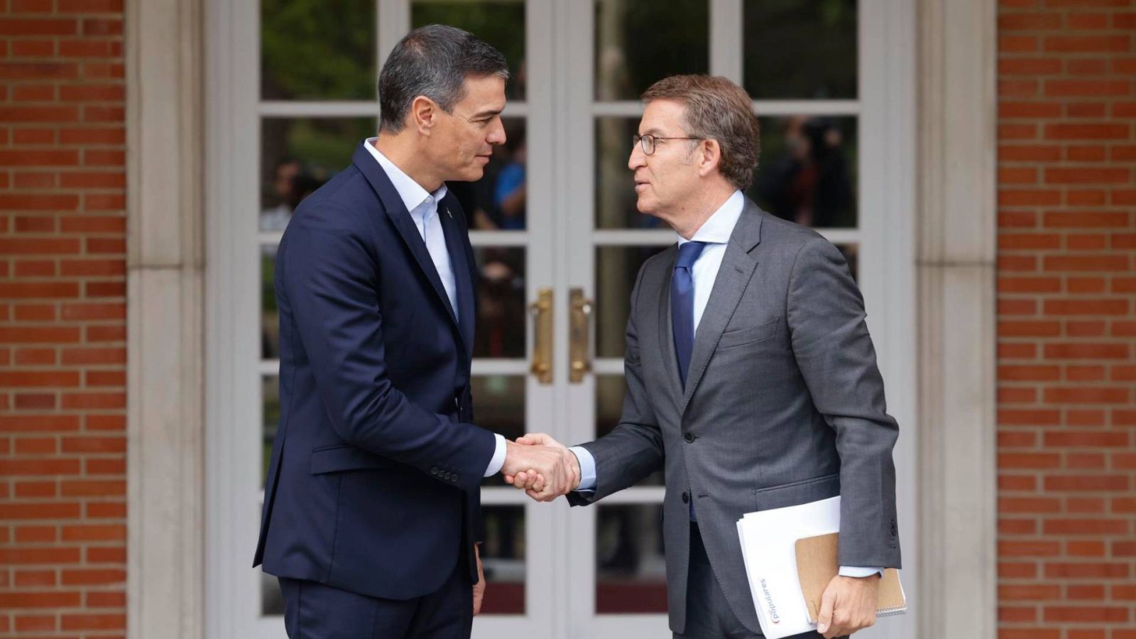 sanchez-feijoo-reunion-congreso