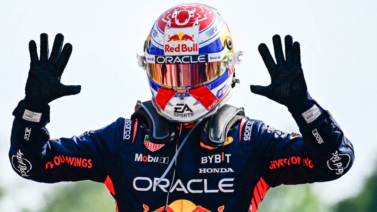 Verstappen celebra su 10ª victoria seguida en la F1