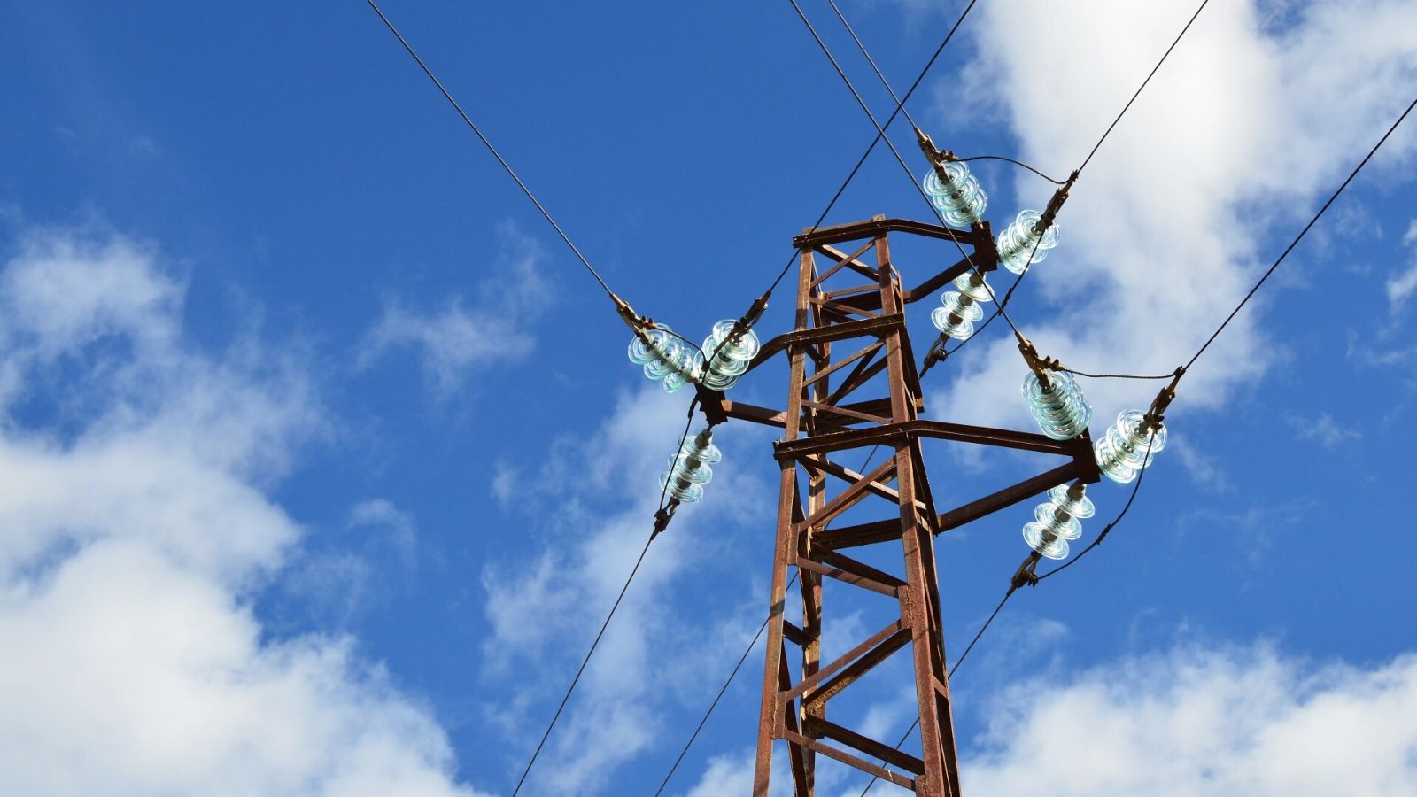 Precio luz, miércoles 6 de septiembre: cuál es la hora más barata