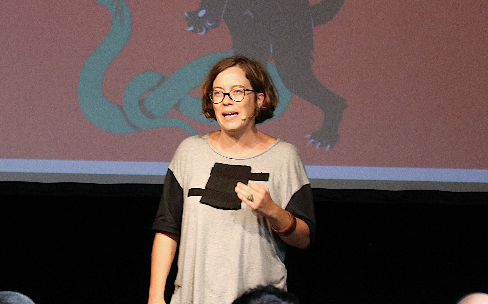 Eulàlia Reguant intervé a l'acte de clausura de l'Escola d'Estiu de la CUP a la Nau Bòstik