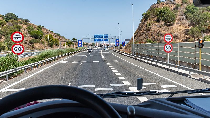 El Gobierno da por prácticamente cerrado el acuerdo con Bruselas para no introducir peajes en las autovías