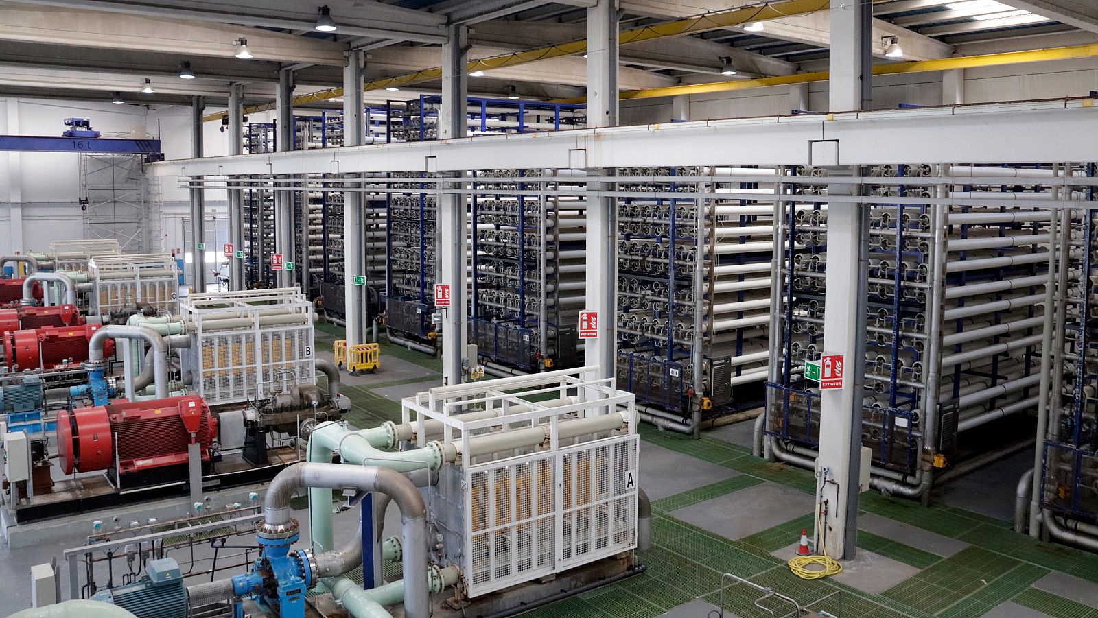 Zona d'osmosi de la planta dessalinitzadora de Blanes