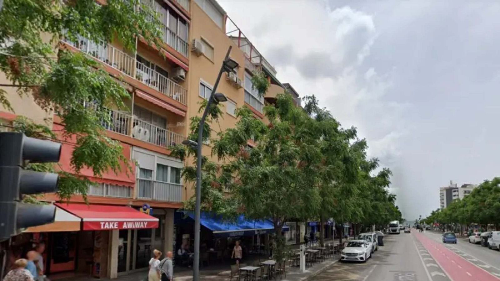 Una explosión en una vivienda de Alicante deja un muerto