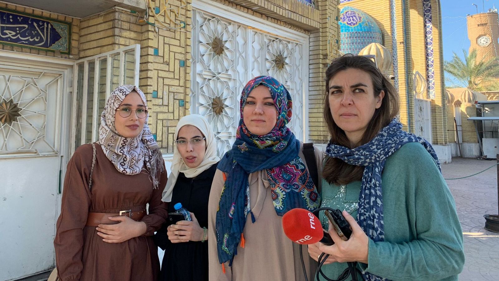 Laura Alonso durante una cobertura