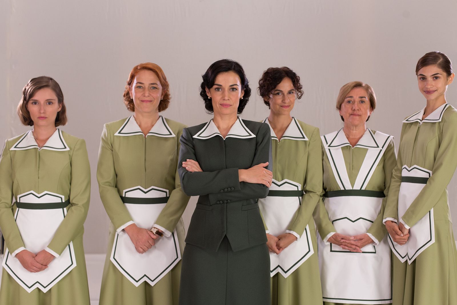 Las dependientas de La Moderna