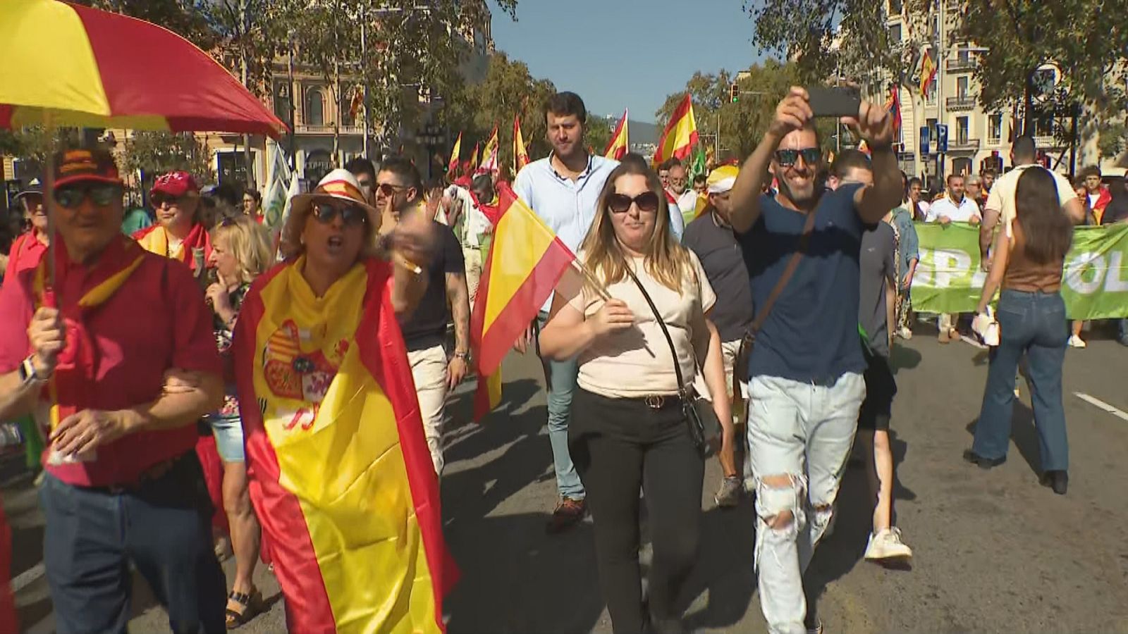Manifestació del Dia de la Hispanitat a Barcelona