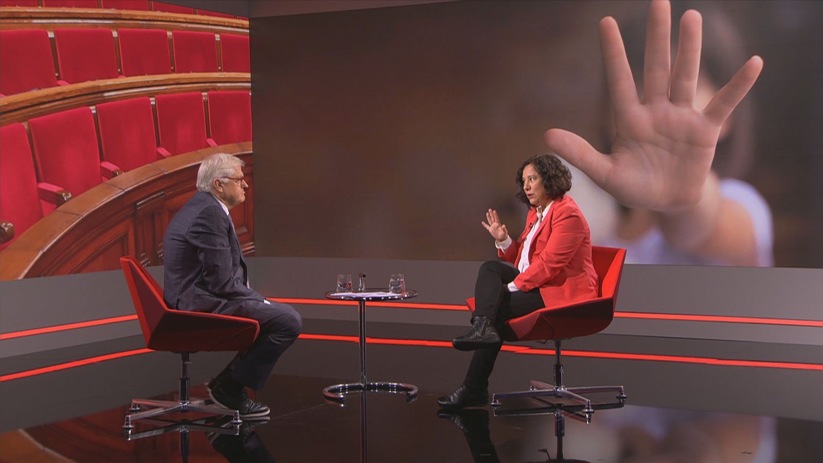 Lluís Falgàs entrevista Susana Segovia a 'Aquí parlem'