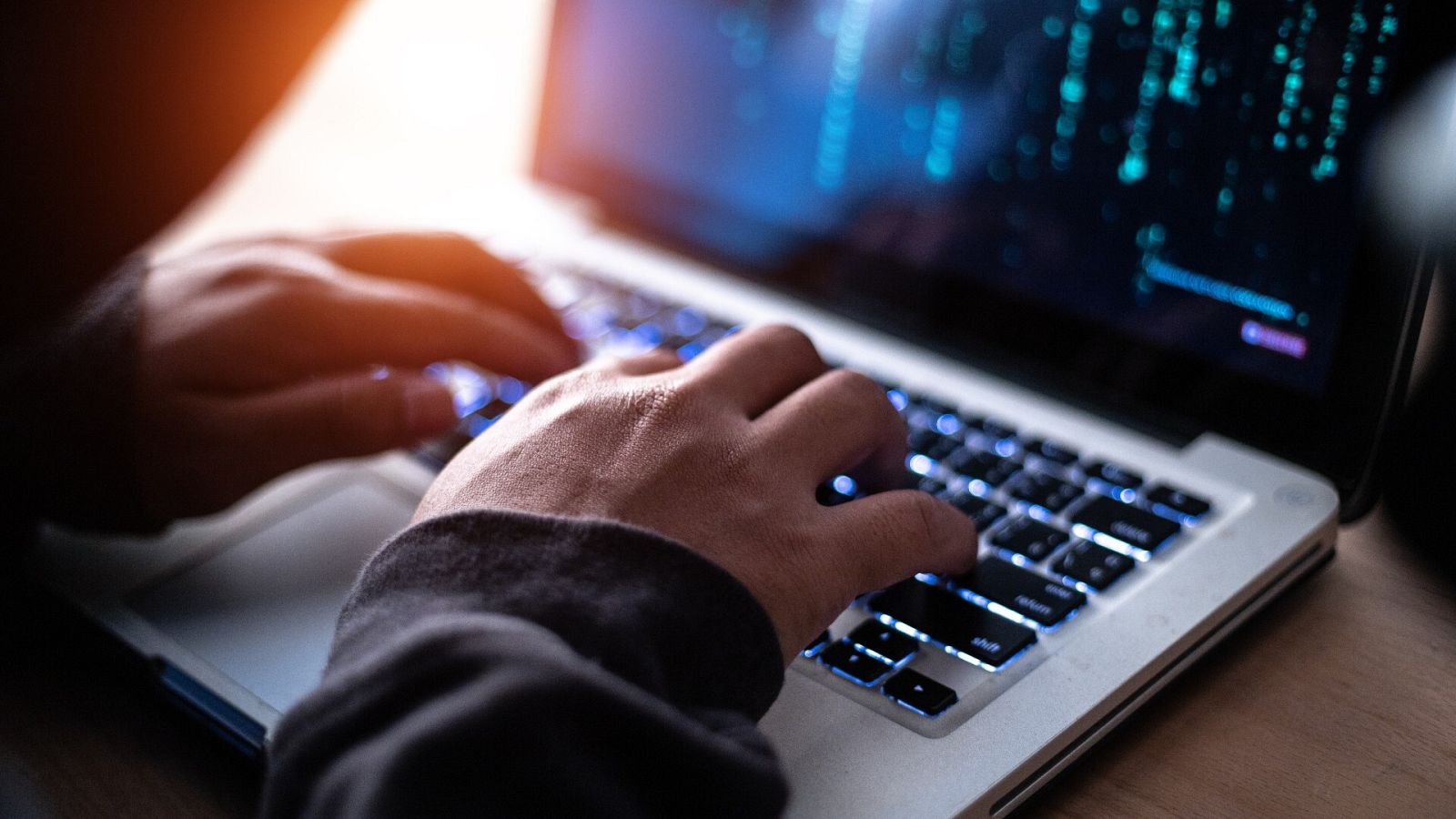 Detenidas 34 personas por estafas informáticas