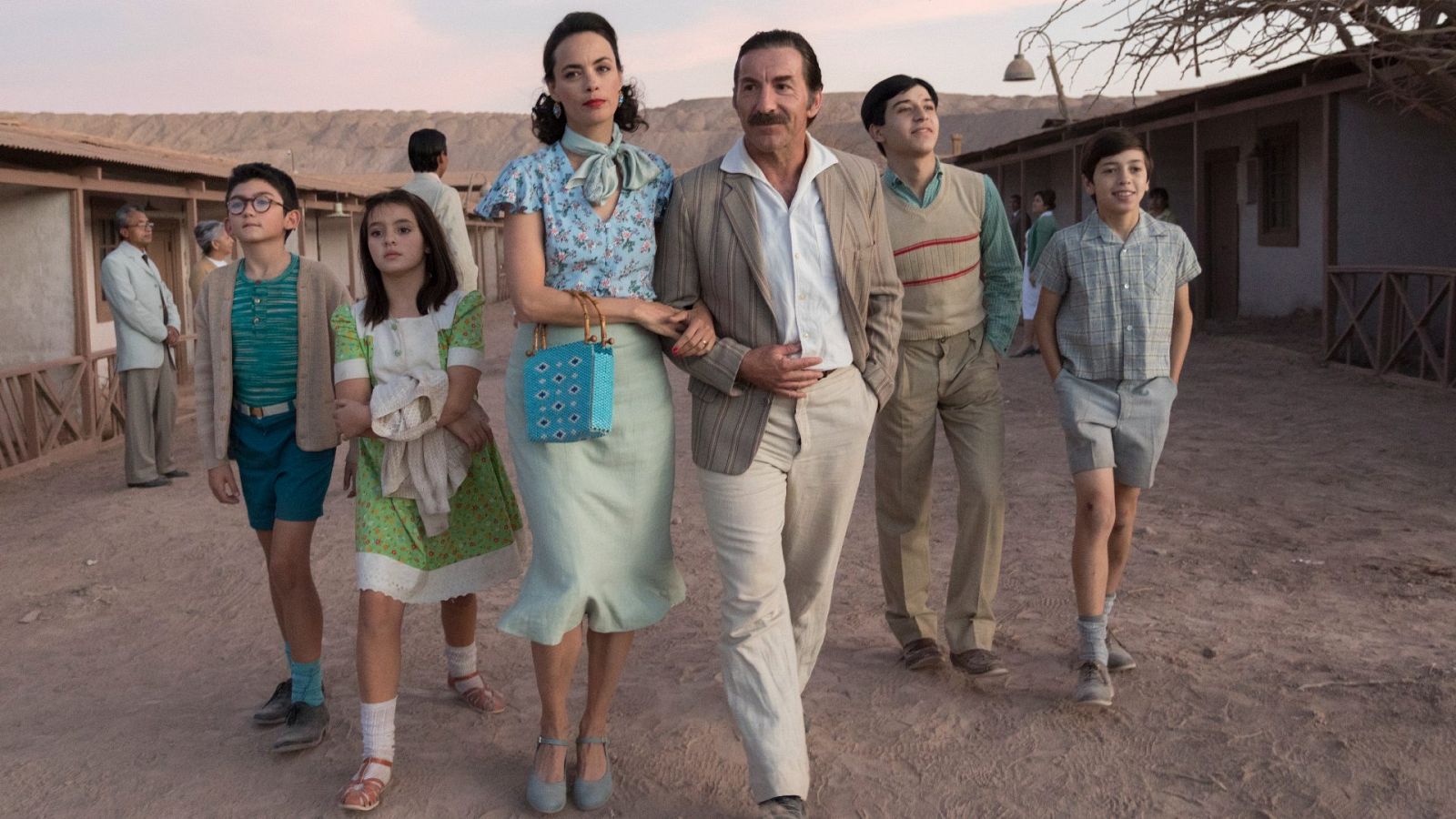 Bérérince Bejo y Antonio de la Torre son los padres de una familia que adora las películas