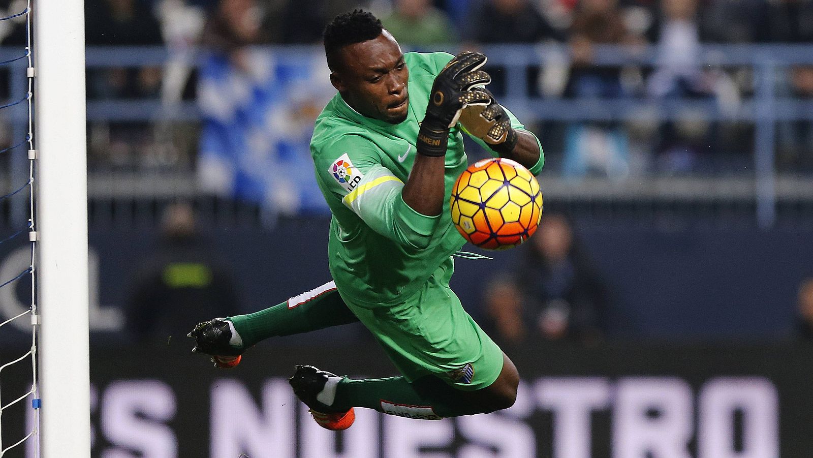 Carlos Kameni ultima su fichaje por el Antequera de Primera RFEF a sus casi 40 años