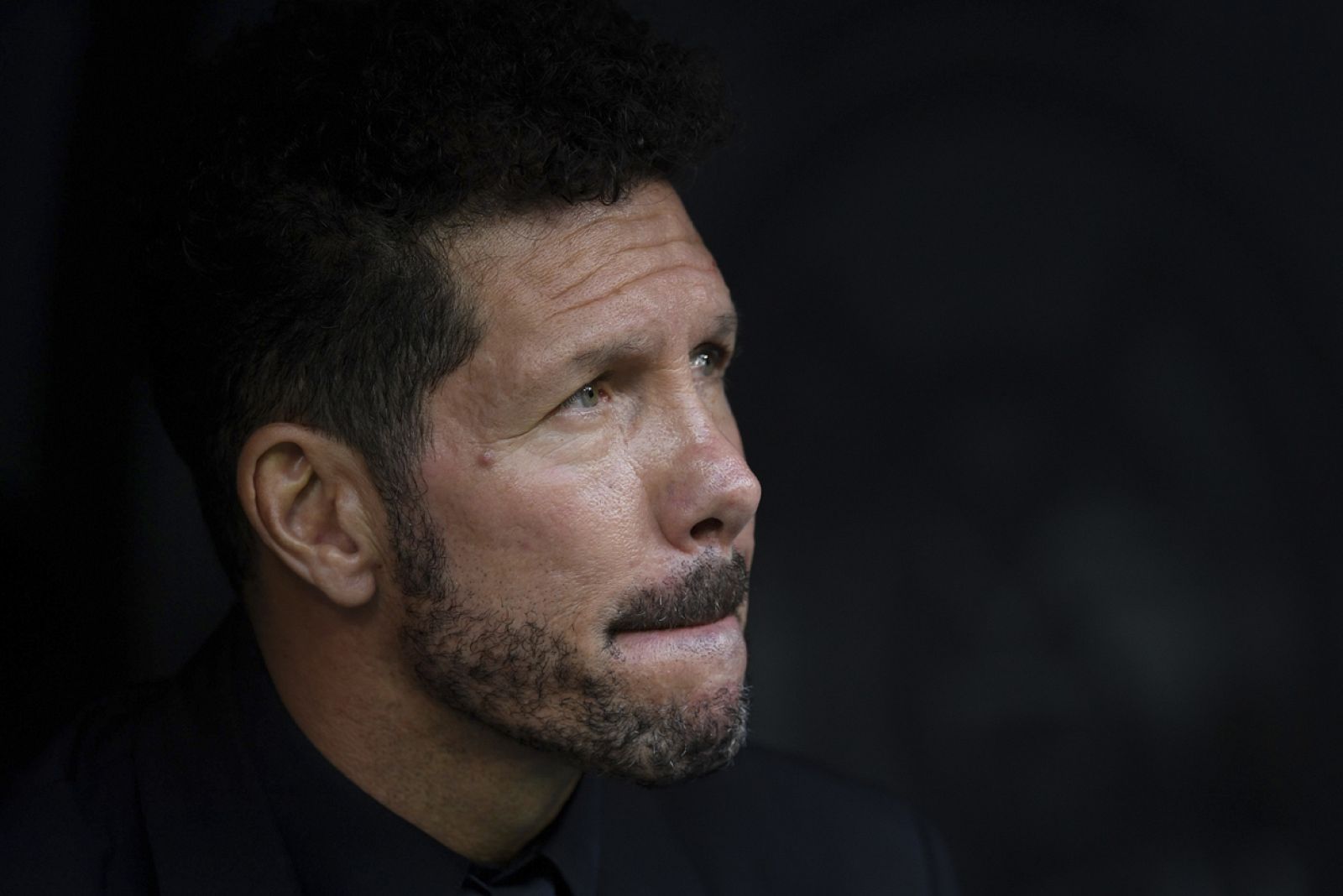 El 'Cholo' Simeone, en el banquillo, durante el partido