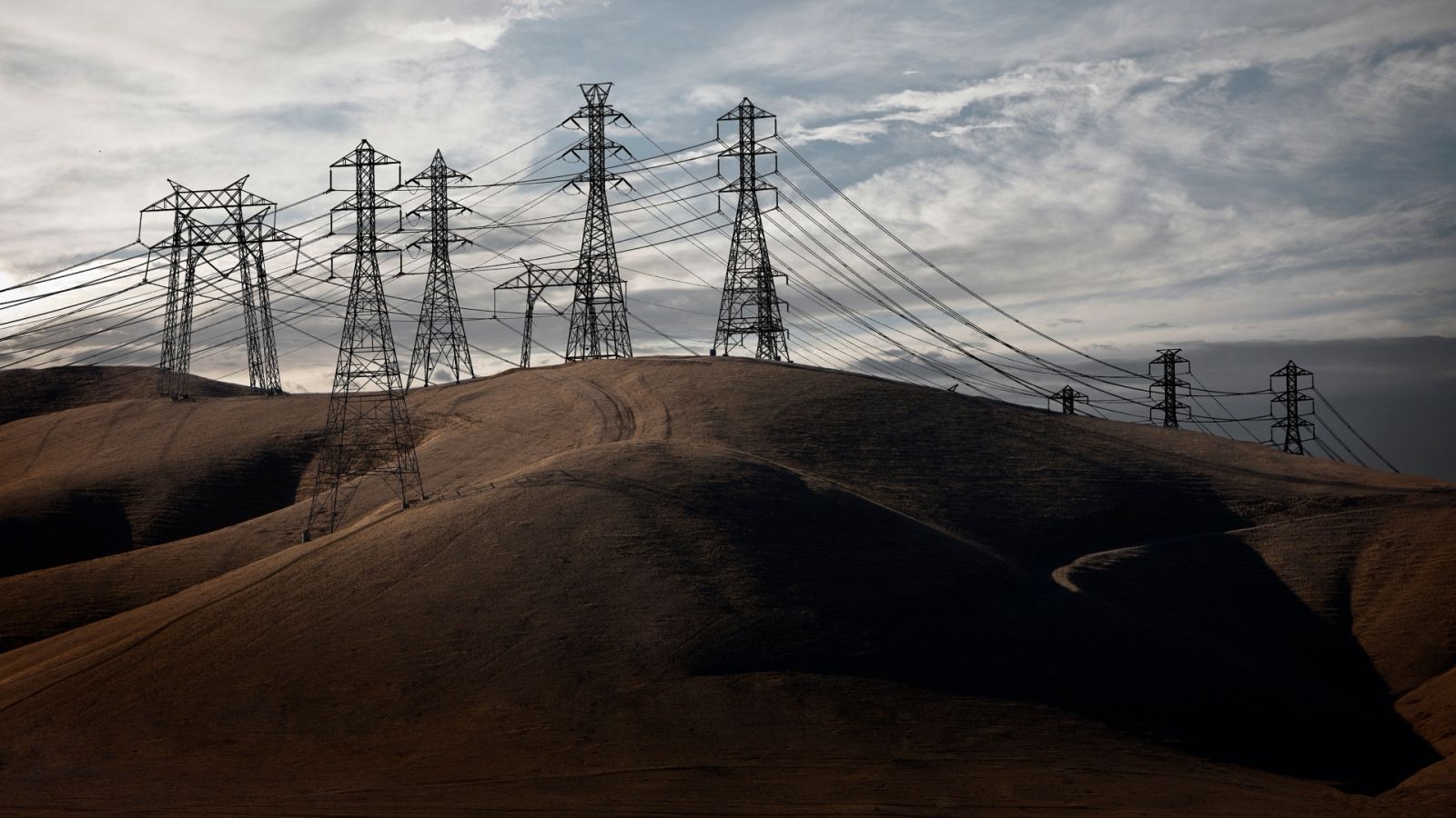 Torres de alta tensión
