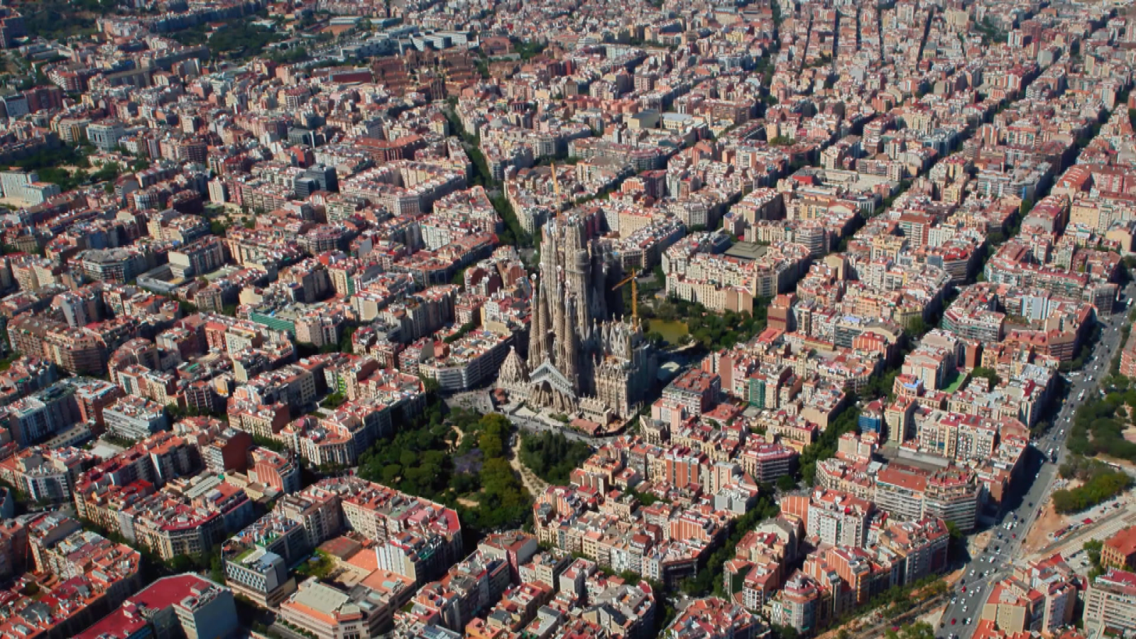 La construcción de la Sagrada Familia, una tortura para los vecinos del barrio