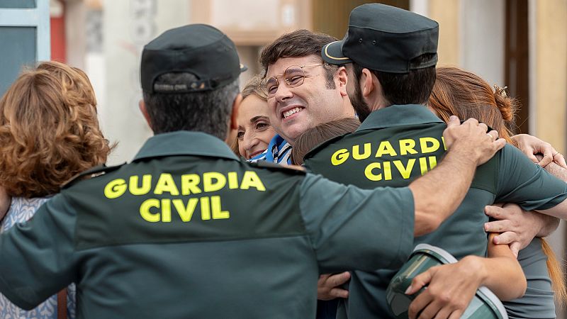 '4 estrellas' | Con la msica a otra parte: Jos Antonio se marcha de Vera para cumplir su sueo