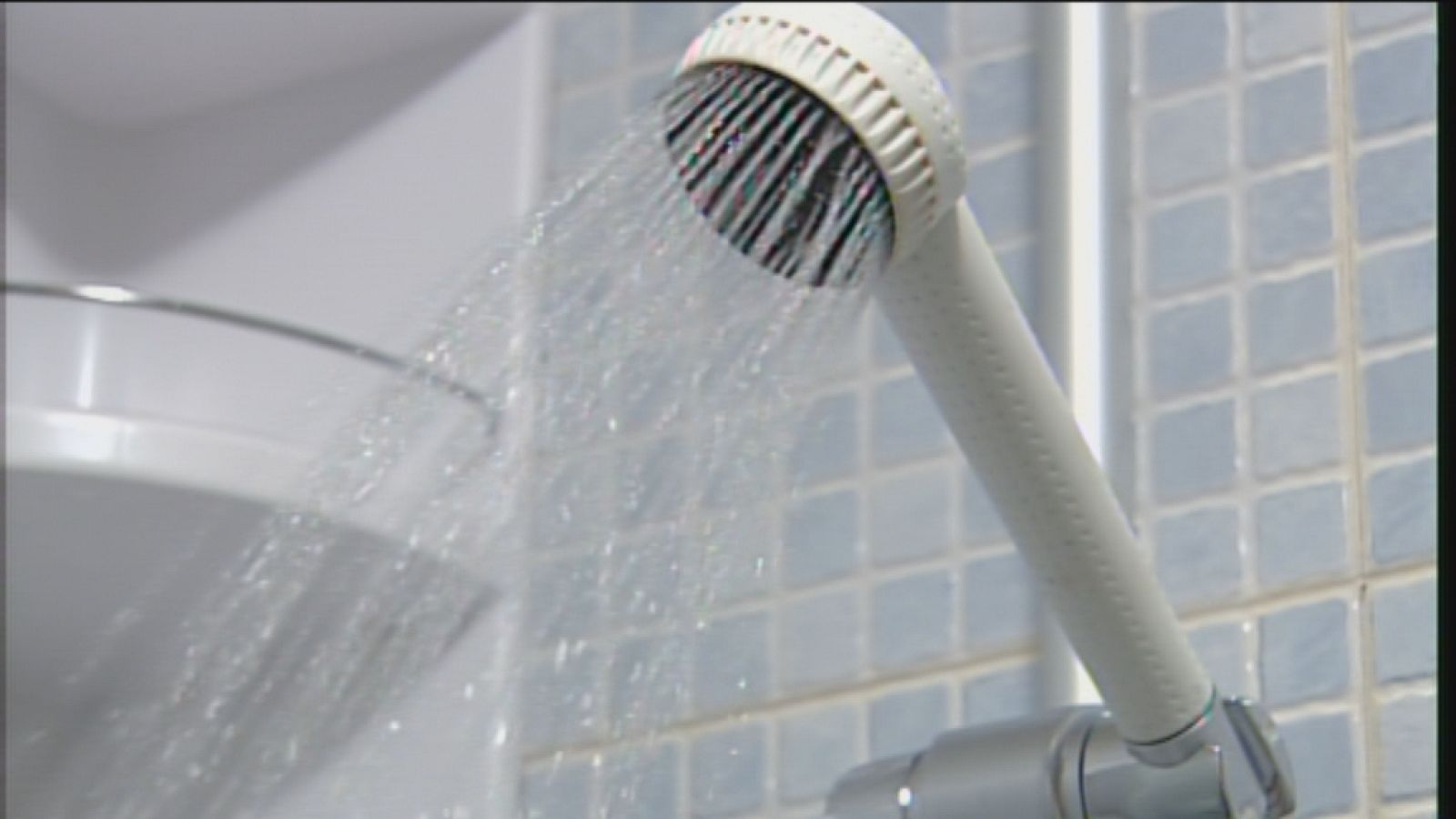 La factura de l'aigua s'encarirà uns 5 euros de mitjana a Barcelona i la seva àrea metropolitana