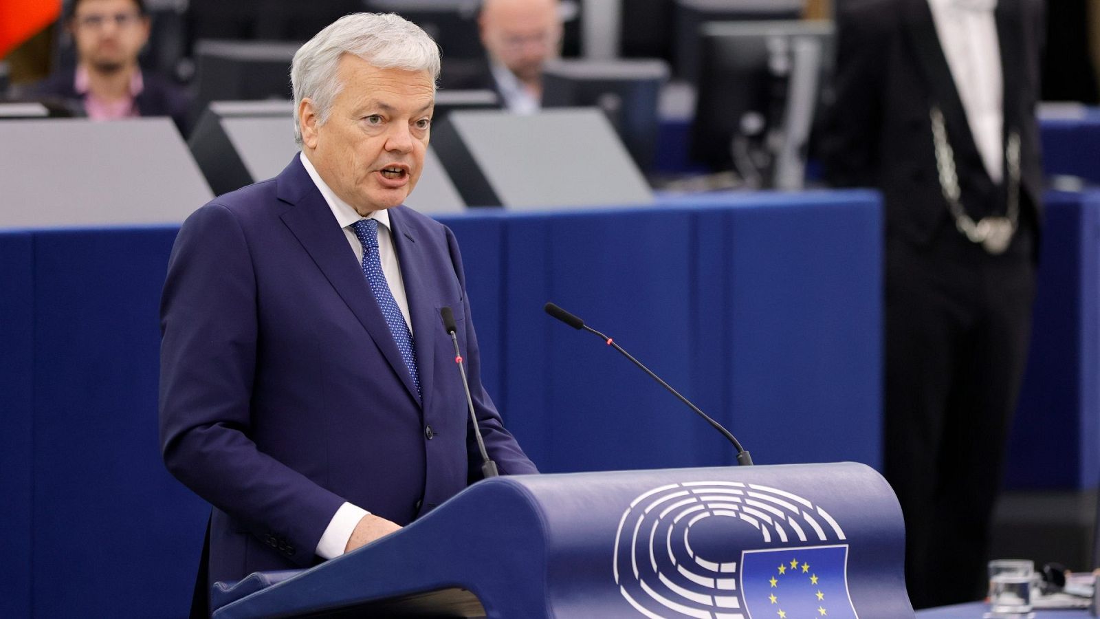 El comisario de Justicia, Didier Reynders, durante su intervención en la Eurocámara