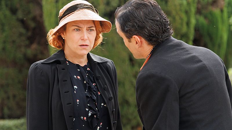 Captulos de 'La Moderna' del 44 al 48: Antonia sufre una estafa