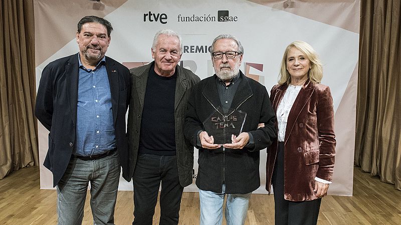 José Ramón Pardo recibe el I Premio Carlos Tena a la divulgación musical