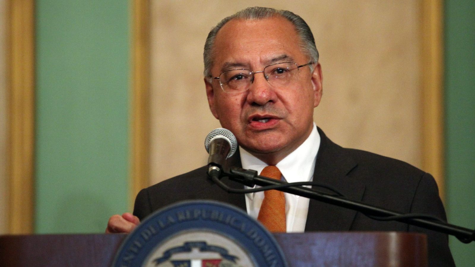 Acusan Victor Manuel Rocha de espionaje para Cuba