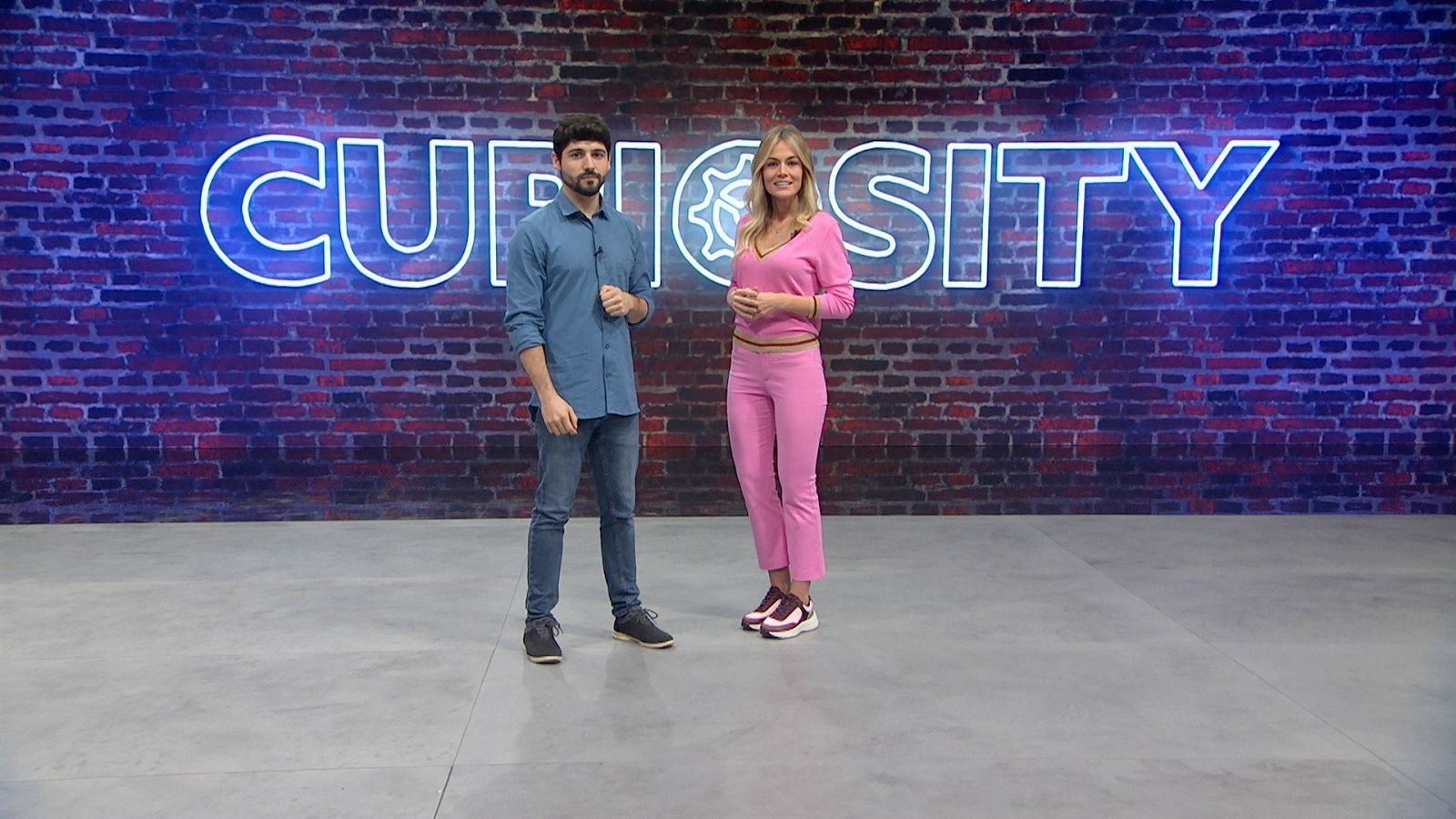 'Saliendo de cuevas, subiendo a montañas', en 'Curiosity'