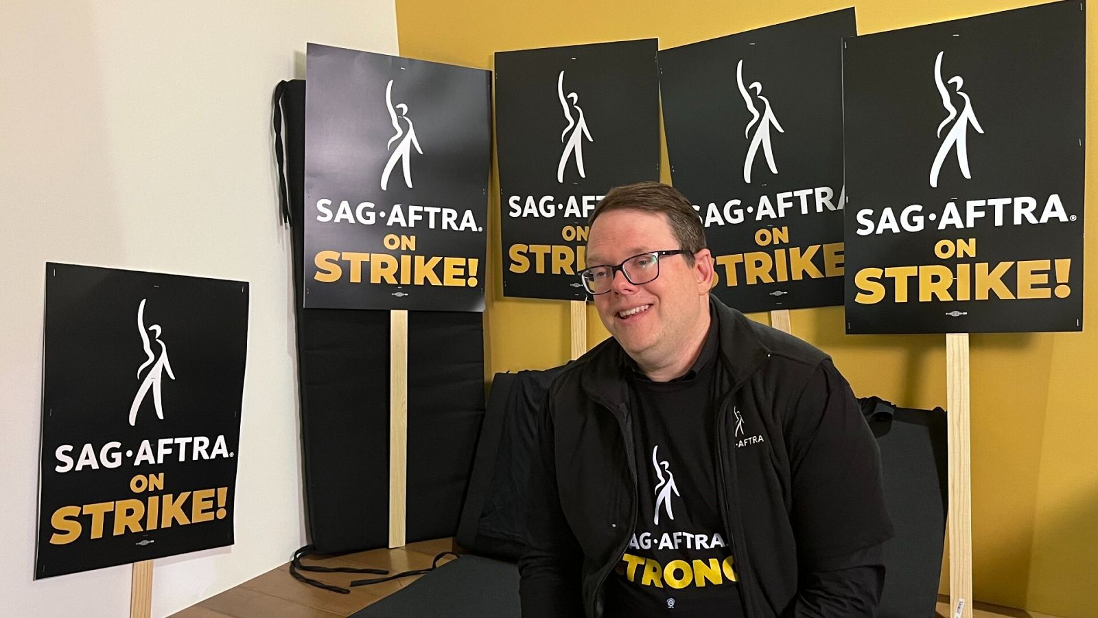 El negociador jefe del Sindicato de Actores de Hollywood (SAG-AFTRA), Duncan Crabtree-Tree