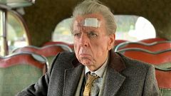 Timothy Spall, irreconocible en 'El inglés que cogió la maleta y se fue al fin del mundo', en RTVE Play