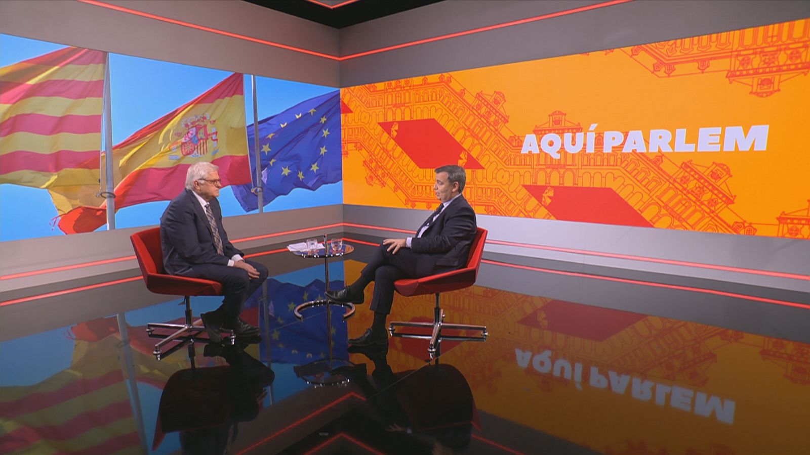 Lluís Falgàs entrevista Jordi Xuclà a 'Aquí parlem'