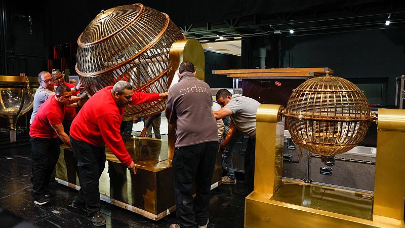 Los bombos de la Loter�a de Navidad 2023 llegan al Teatro Real y empieza la cuenta atr�s para el sorteo 