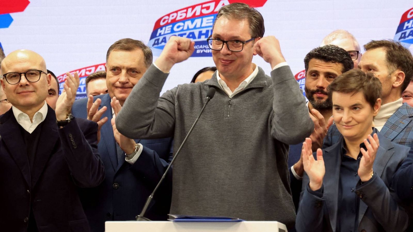 El partido del presidente Vucic arrasa en las elecciones legislativas serbias