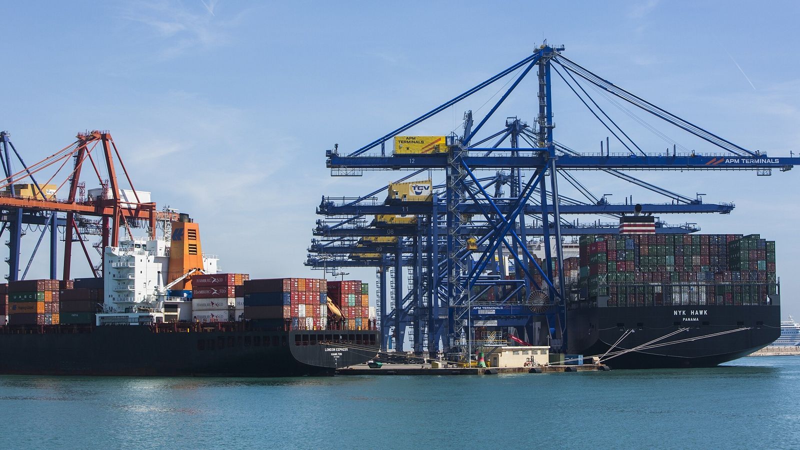 La ampliación norte del Puerto de Valencia ha despertado duras críticas de vecinos y ecologistas