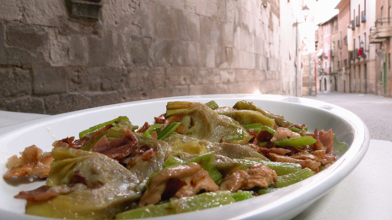 Ahora o Nunca | Salteado de alcachofas con jamón y setas