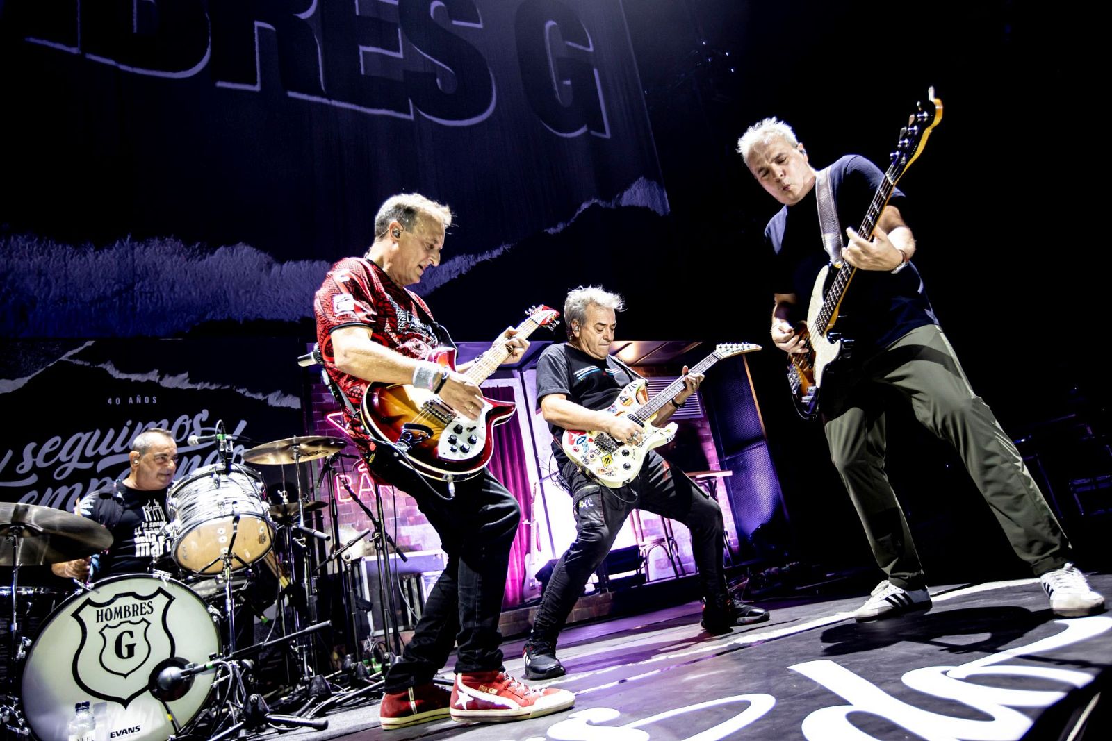 Hombres G en uno de sus conciertos