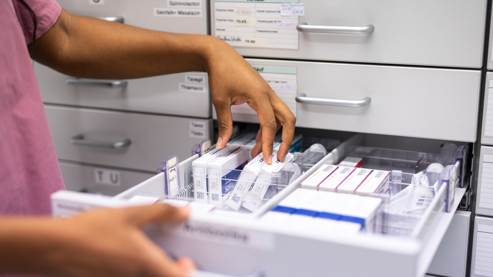 Los enfermeros podrán prescribir ibuprofeno y paracetamol para tratar la fiebre