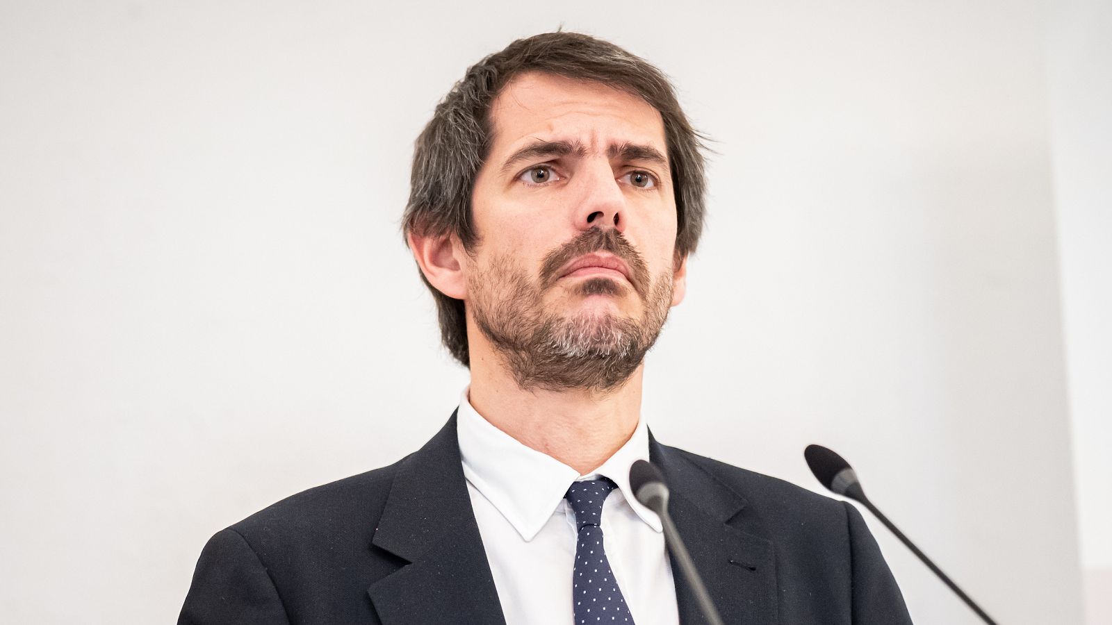 Urtasun pide a Almeida y Ayuso paralizar la tala de árboles porque no se ha informado a la Unesco