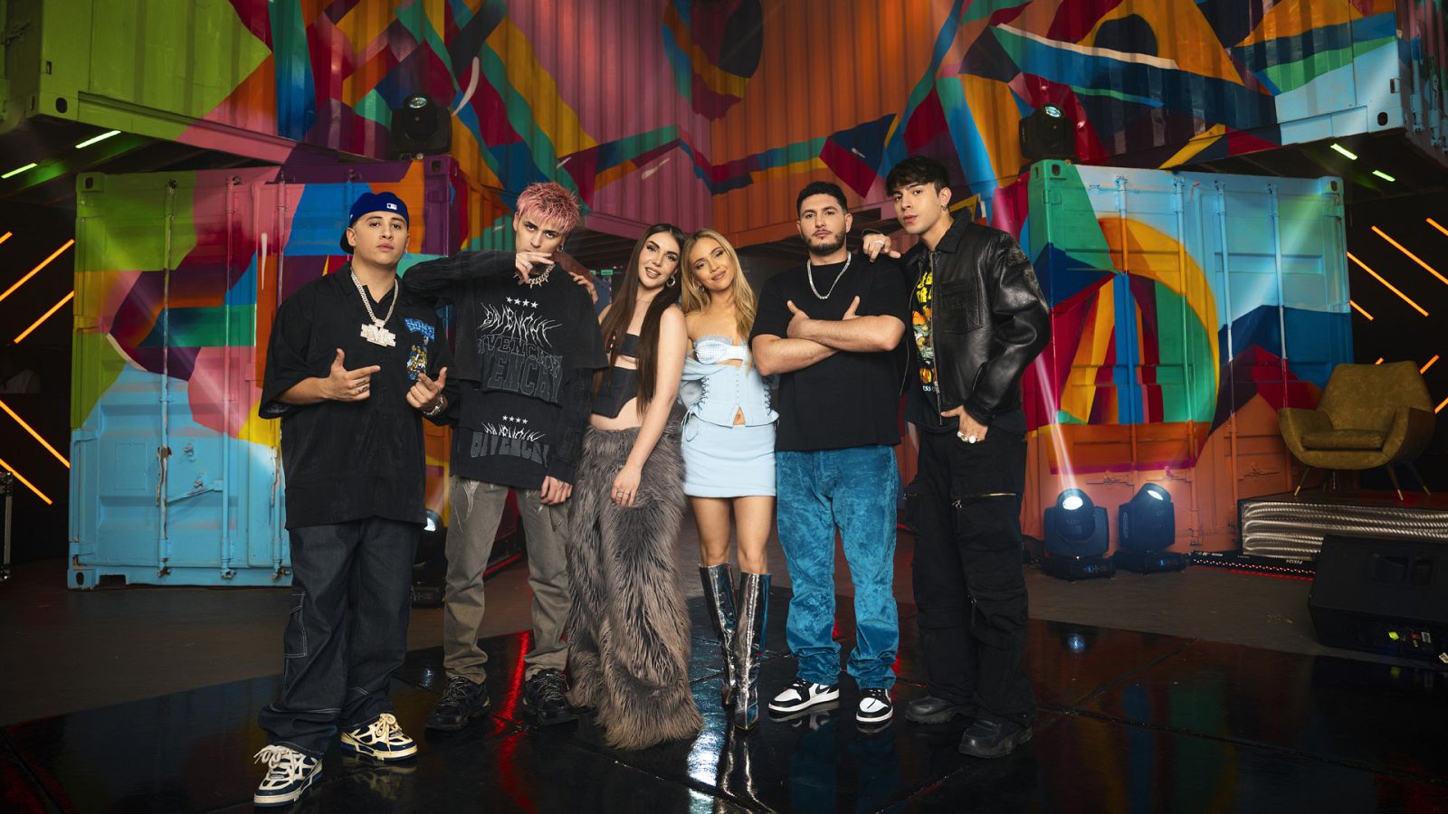 Inés Hernand con el jurado de 'Feat'