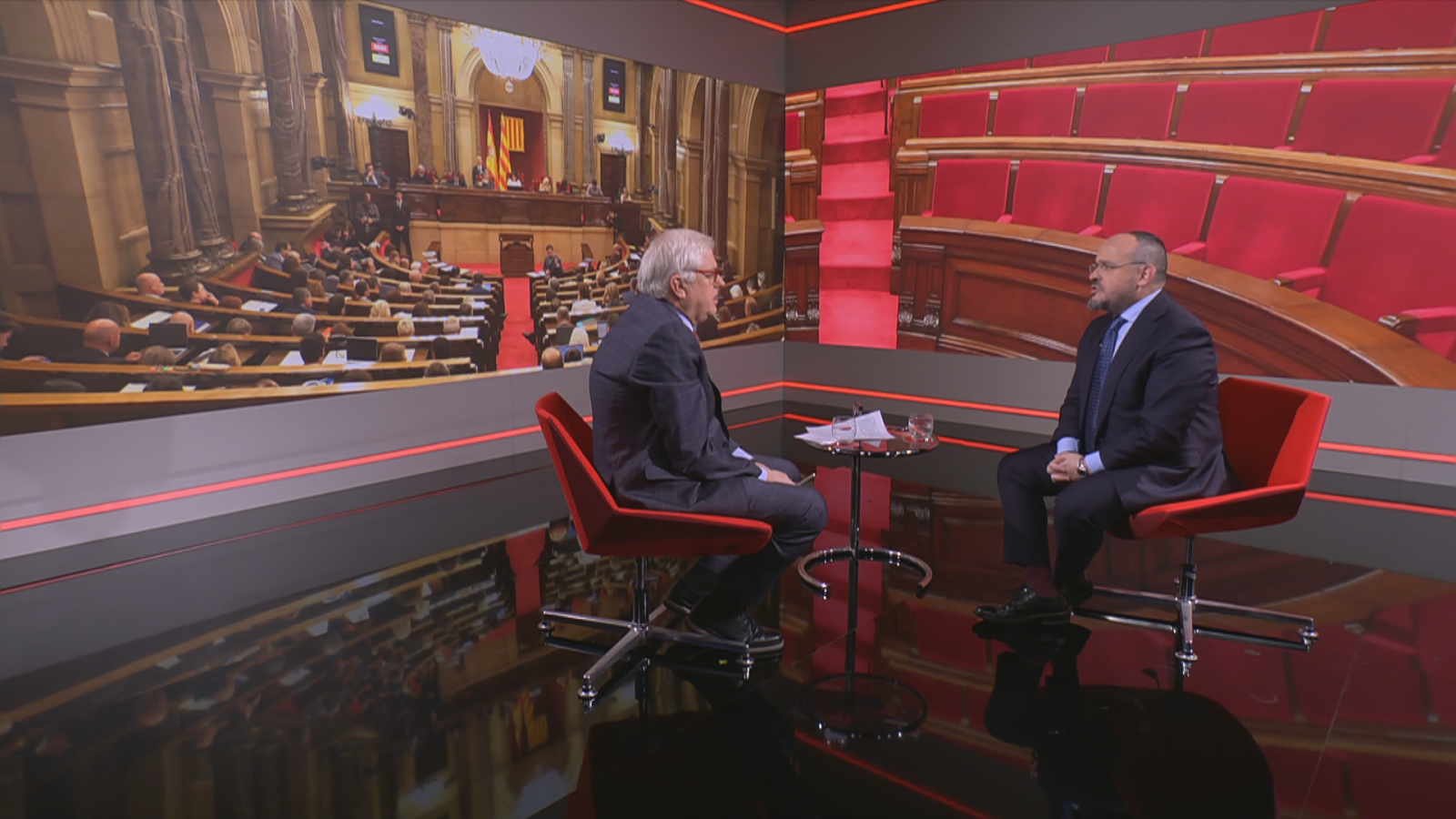 Lluís Falgàs entrevista Alejandro Fernández a 'Aquí parlem'