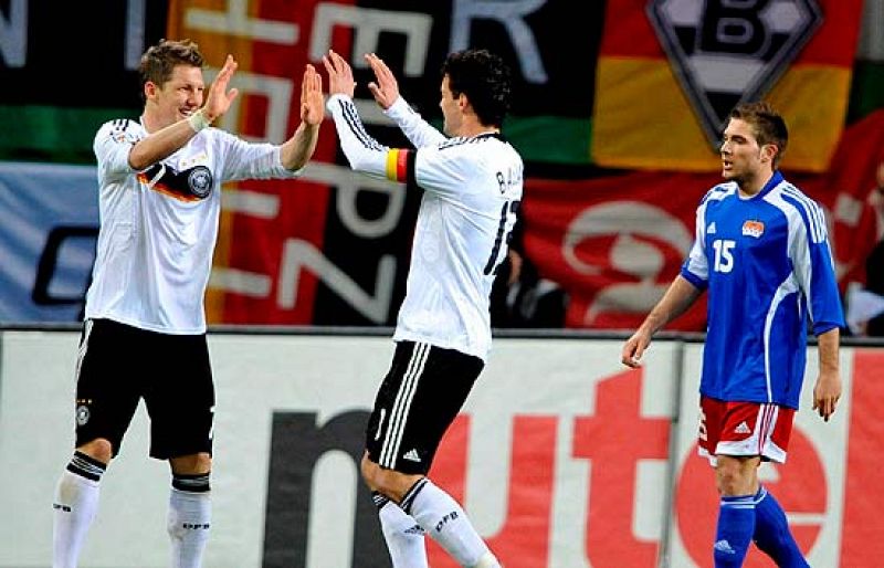 Italia, Alemania y Holanda aceleran, Francia resucita